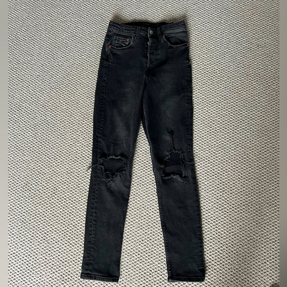 Black distressed h&m jeans - Picture 1 of 9